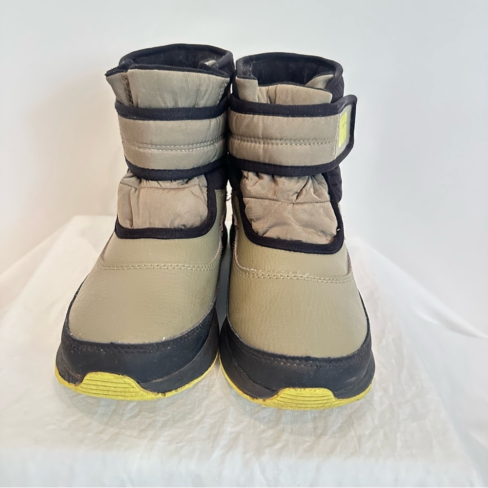UGG Winter Boot - Picture 6 of 7